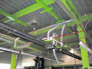 遠赤ガス暖房機