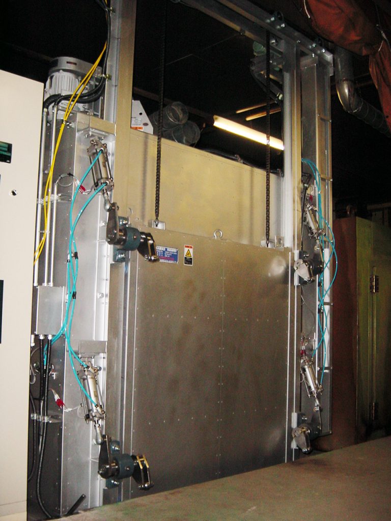 窒素置換型バッチ炉